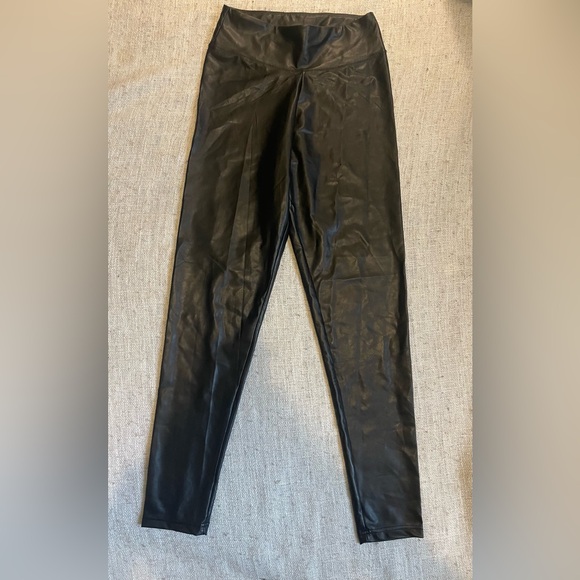 Black Faux Leather Leggings - Picture 1 of 3